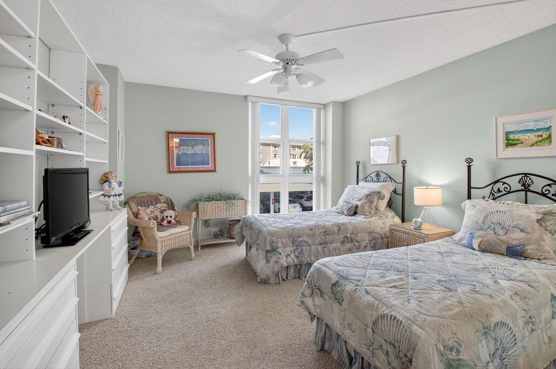 En Venta: $643,000 (2 camas, 2 baños, 1482 Pies cuadrados)