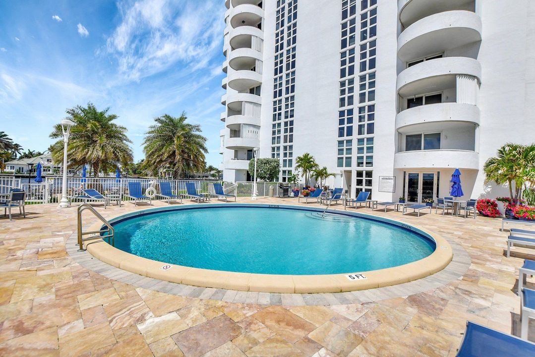 En Venta: $643,000 (2 camas, 2 baños, 1482 Pies cuadrados)