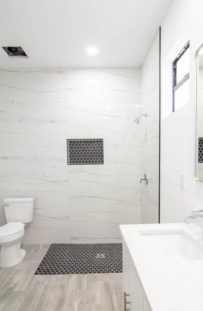 出租: $2,500 (4 贝兹, 2 浴室, 1803 平方英尺)