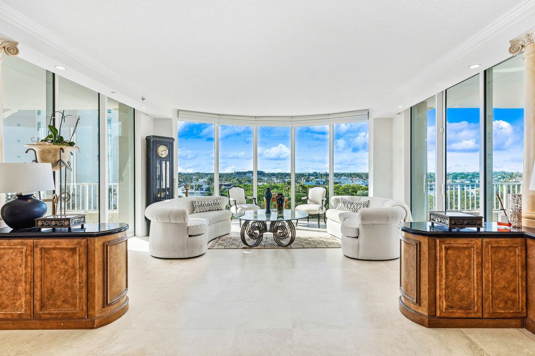 For Sale: $2,250,000 (3 beds, 3 baths, 2661 Square Feet)