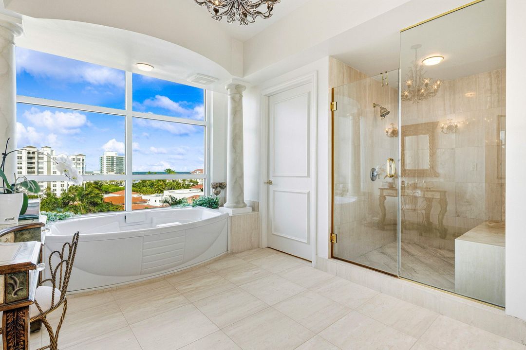 For Sale: $2,250,000 (3 beds, 3 baths, 2661 Square Feet)