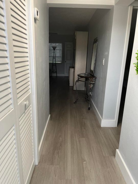 For Rent: $2,000 (1 beds, 1 baths, 648 Square Feet)