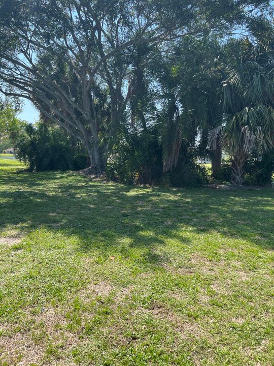 For Rent: $2,000 (1 beds, 1 baths, 648 Square Feet)