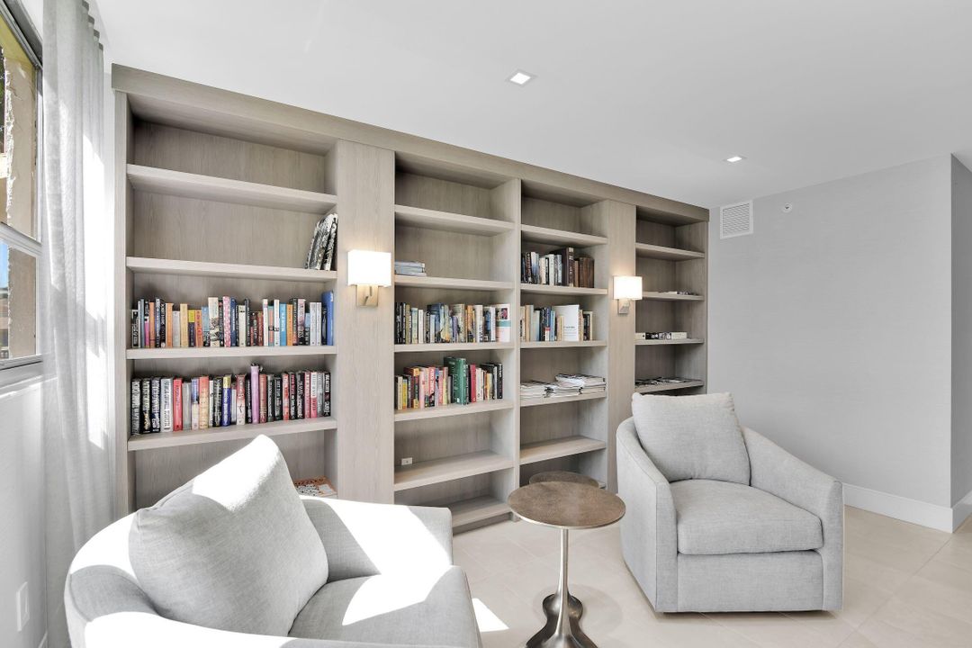 В аренду: $4,000 (2 спален, 2 ванн, 1385 Квадратных фут)