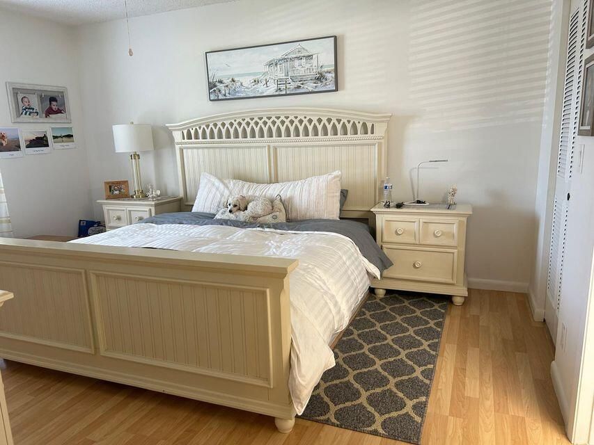 For Rent: $1,850 (2 beds, 2 baths, 1111 Square Feet)