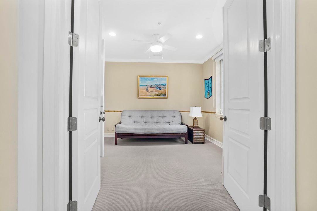 For Sale: $1,395,000 (3 beds, 3 baths, 1826 Square Feet)