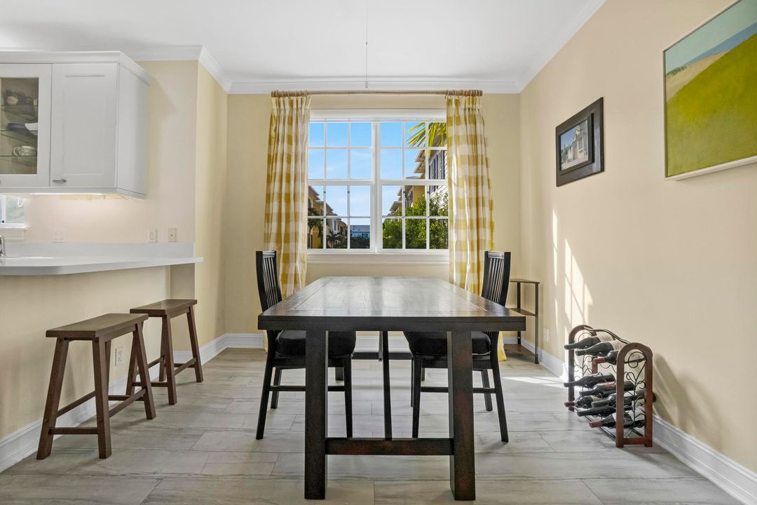 For Sale: $1,395,000 (3 beds, 3 baths, 1826 Square Feet)