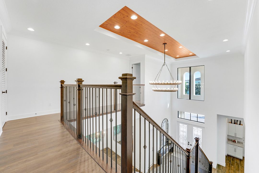 Active With Contract: $2,500,000 (5 beds, 5 baths, 5109 Square Feet)