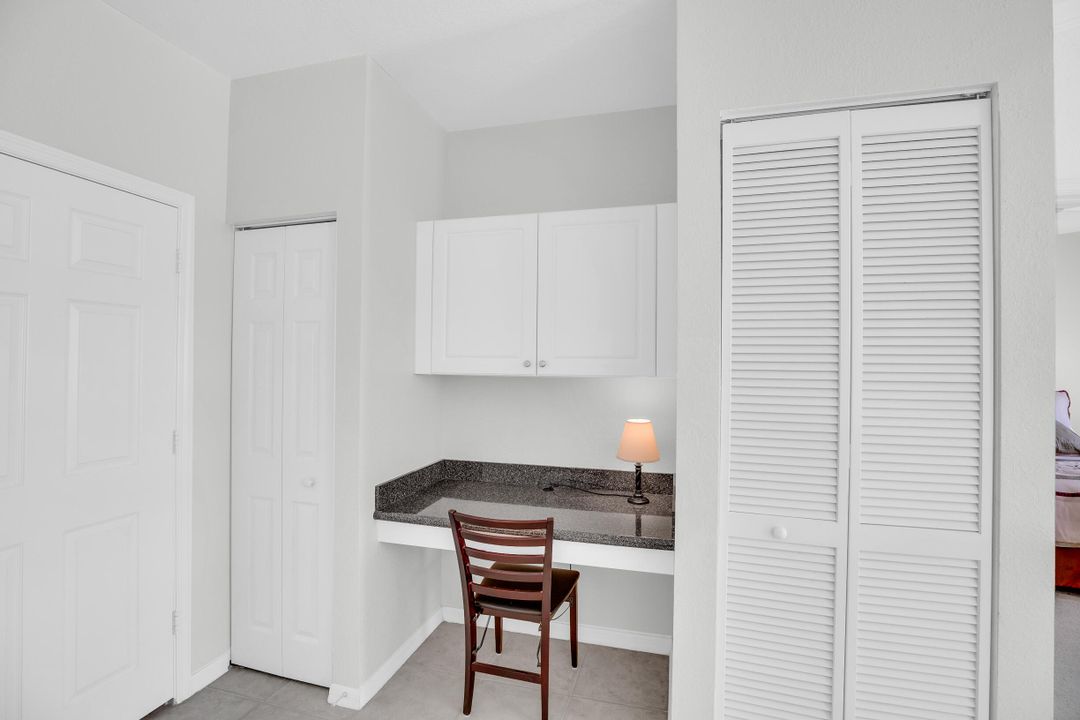 На продажу: $210,000 (2 спален, 2 ванн, 1120 Квадратных фут)