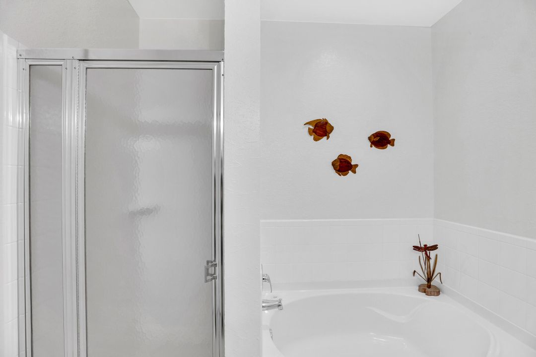 На продажу: $210,000 (2 спален, 2 ванн, 1120 Квадратных фут)