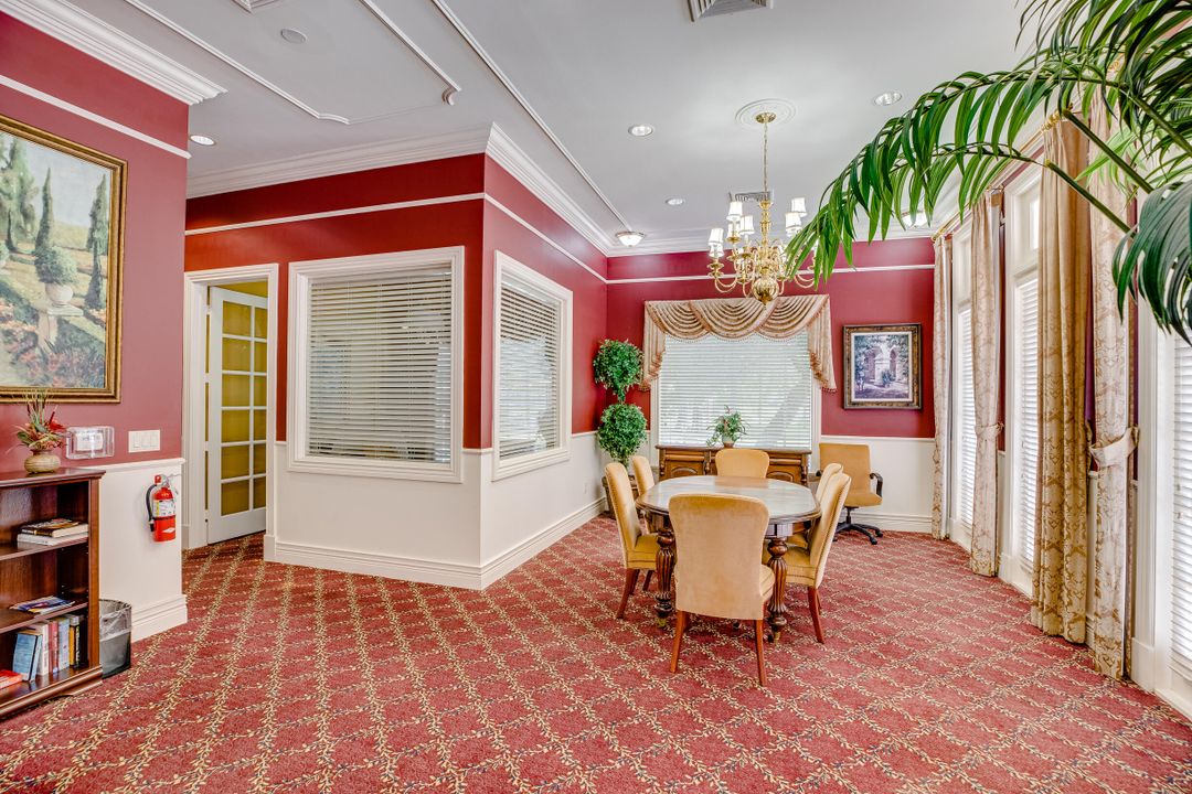 На продажу: $210,000 (2 спален, 2 ванн, 1120 Квадратных фут)