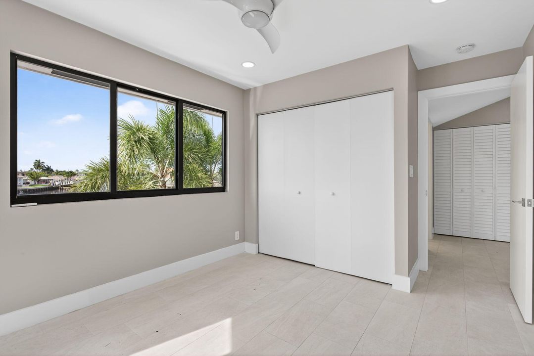 En Venta: $2,990,000 (4 camas, 3 baños, 2839 Pies cuadrados)