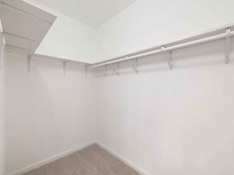 En Venta: $600,000 (2 camas, 2 baños, 1860 Pies cuadrados)