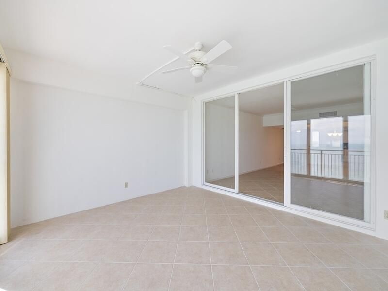 En Venta: $600,000 (2 camas, 2 baños, 1860 Pies cuadrados)