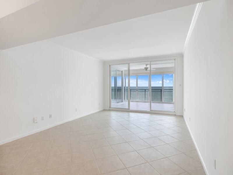 En Venta: $600,000 (2 camas, 2 baños, 1860 Pies cuadrados)