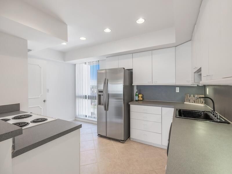 En Venta: $600,000 (2 camas, 2 baños, 1860 Pies cuadrados)