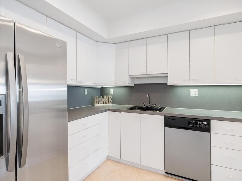 En Venta: $600,000 (2 camas, 2 baños, 1860 Pies cuadrados)