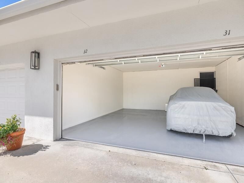 En Venta: $600,000 (2 camas, 2 baños, 1860 Pies cuadrados)