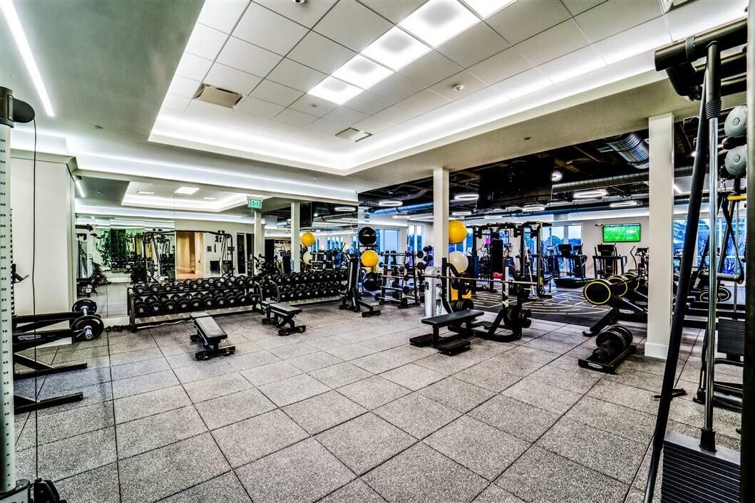 For Sale: $1,175,000 (3 beds, 2 baths, 2781 Square Feet)