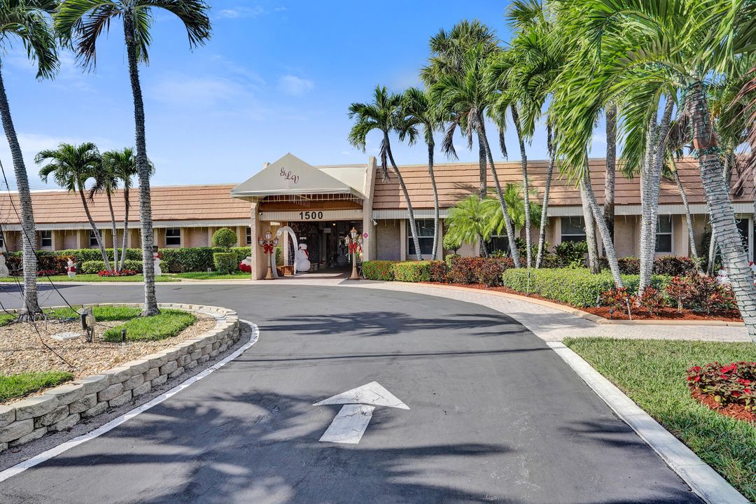 En Venta: $175,000 (2 camas, 2 baños, 1096 Pies cuadrados)