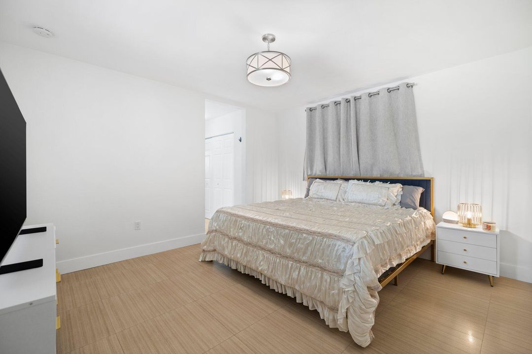 В аренду: $5,950 (3 спален, 2 ванн, 1654 Квадратных фут)