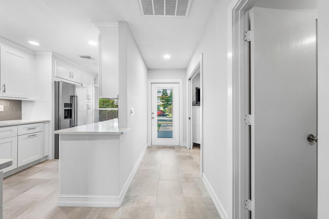 En Venta: $250,000 (2 camas, 2 baños, 953 Pies cuadrados)