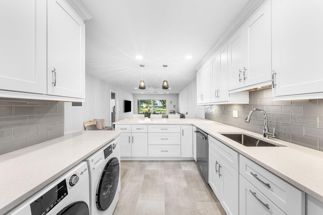 En Venta: $250,000 (2 camas, 2 baños, 953 Pies cuadrados)