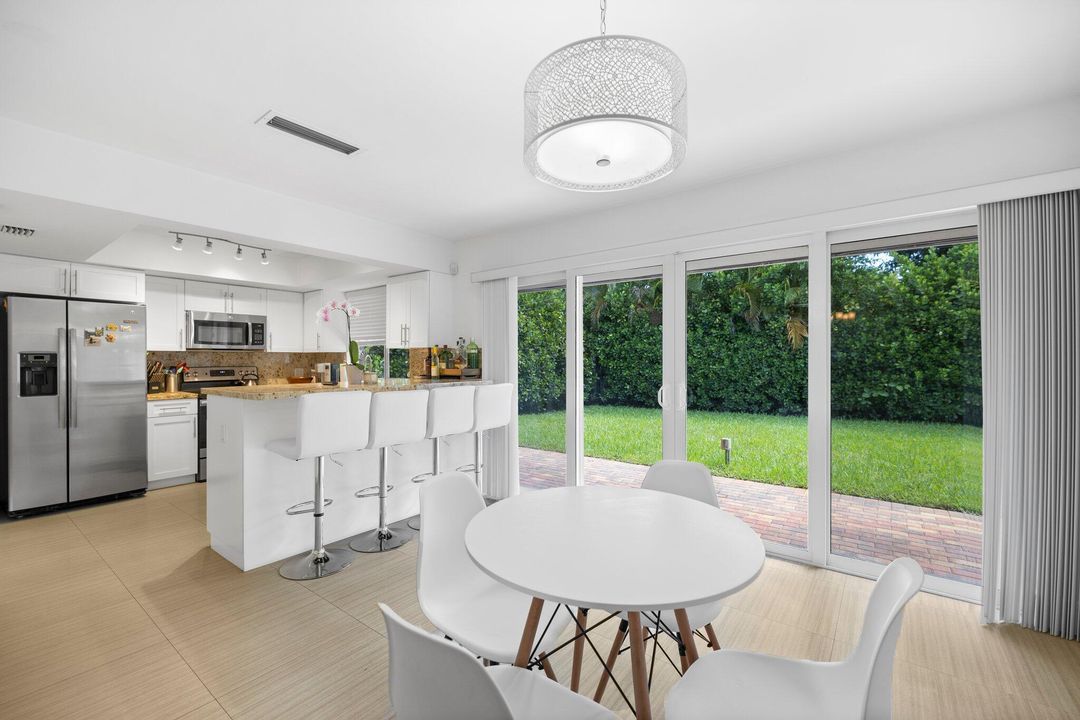 В аренду: $5,950 (3 спален, 2 ванн, 1654 Квадратных фут)