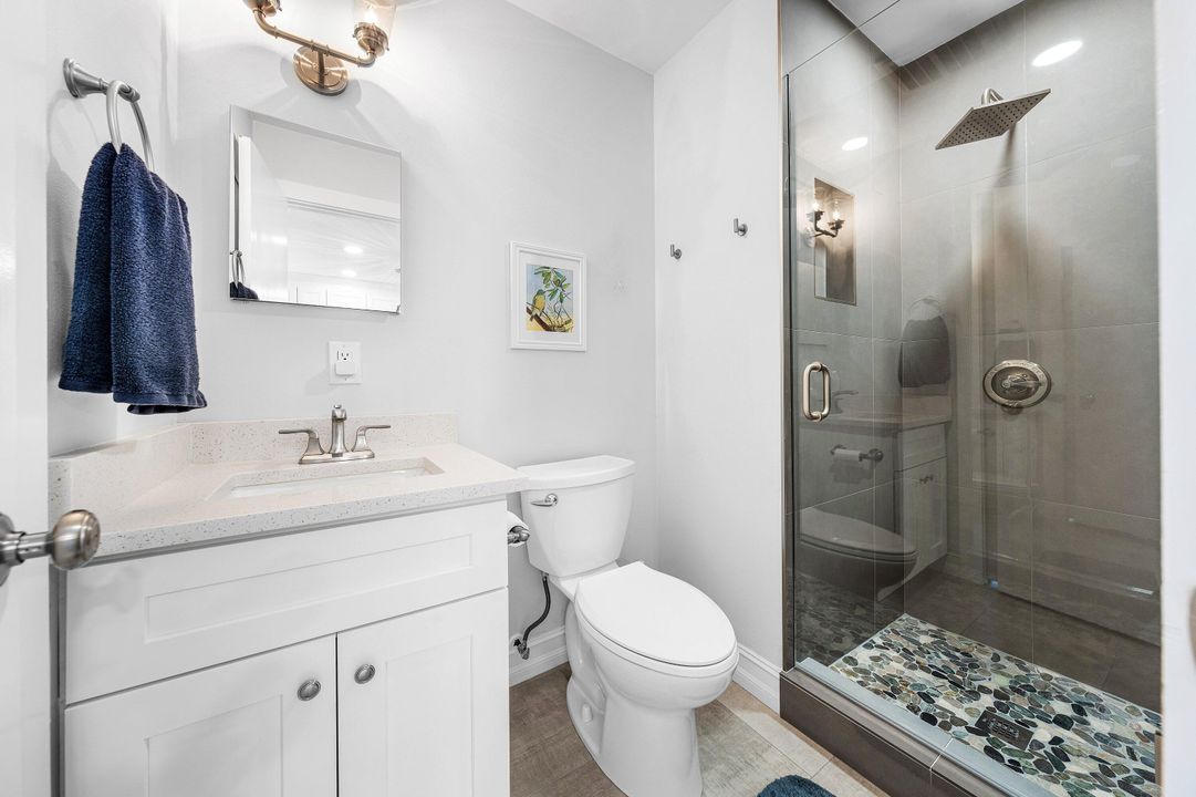 En Venta: $250,000 (2 camas, 2 baños, 953 Pies cuadrados)