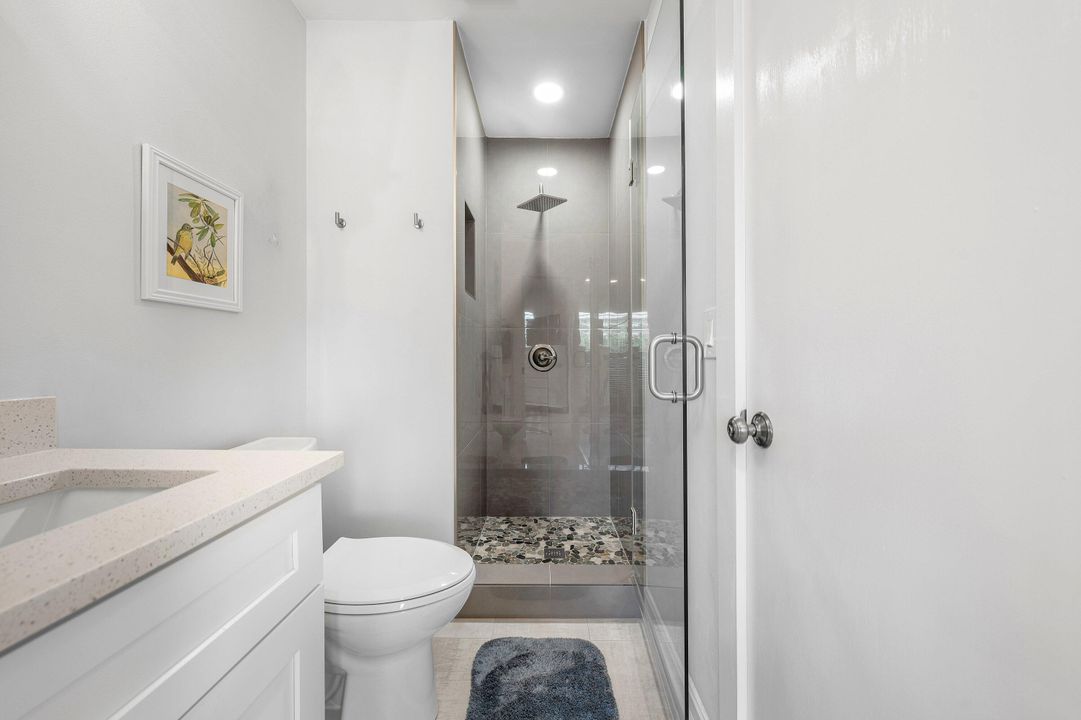 En Venta: $250,000 (2 camas, 2 baños, 953 Pies cuadrados)