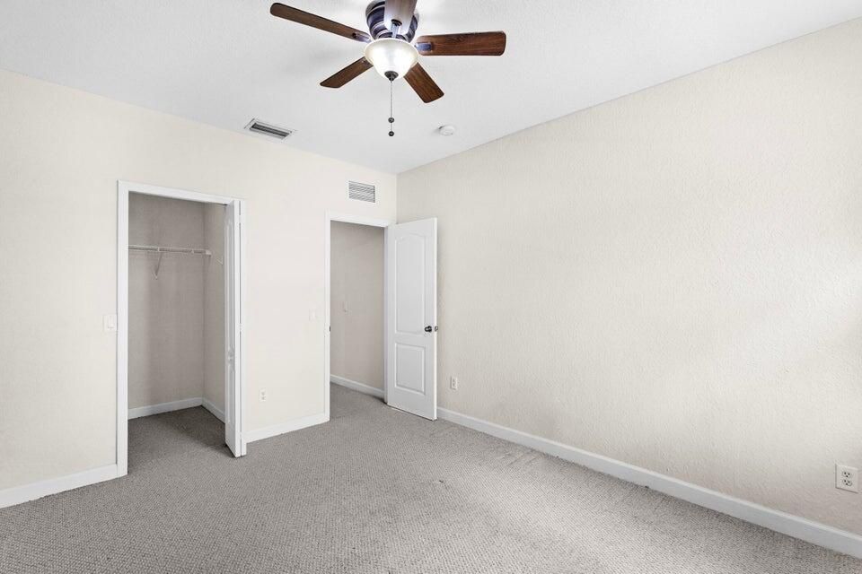 出租: $3,000 (3 贝兹, 2 浴室, 1705 平方英尺)