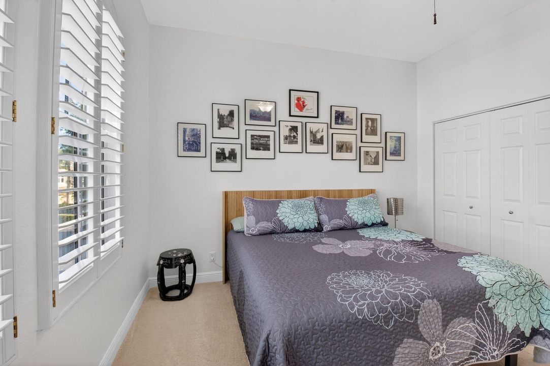 待售: $665,000 (3 贝兹, 2 浴室, 2433 平方英尺)