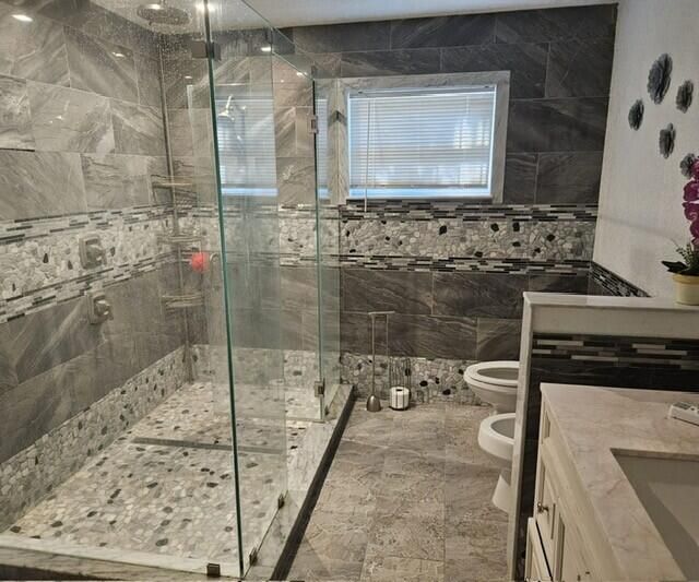 出租: $3,500 (3 贝兹, 2 浴室, 2076 平方英尺)