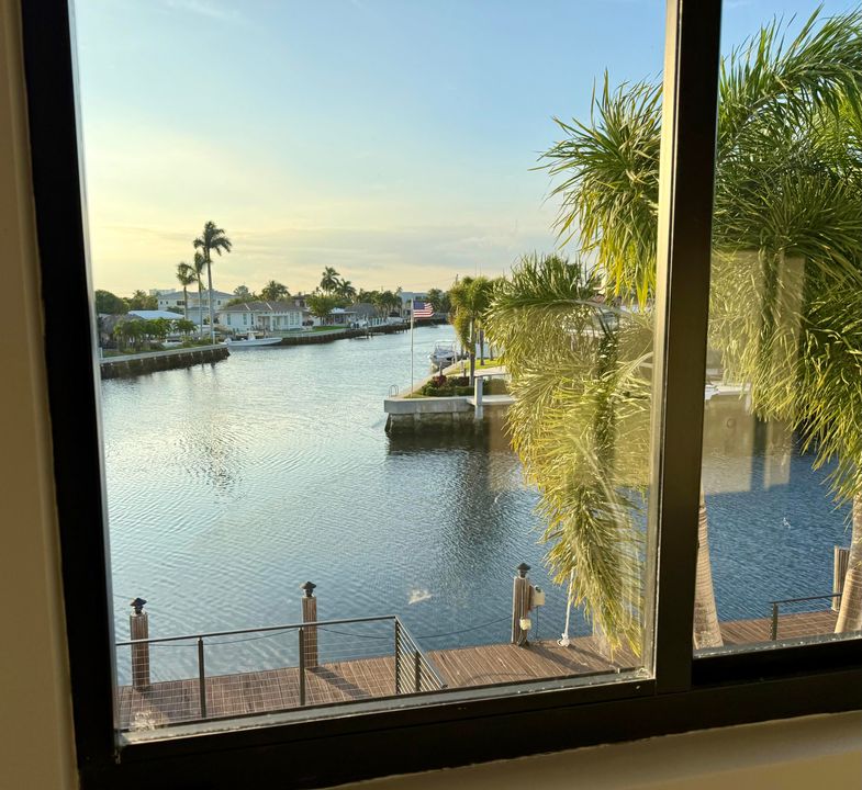 En Venta: $2,990,000 (4 camas, 3 baños, 2839 Pies cuadrados)