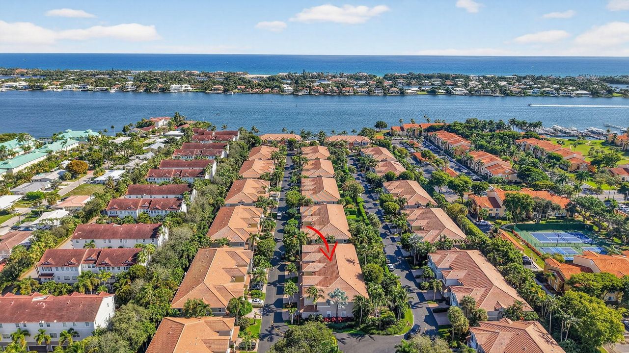 待售: $665,000 (3 贝兹, 2 浴室, 2433 平方英尺)