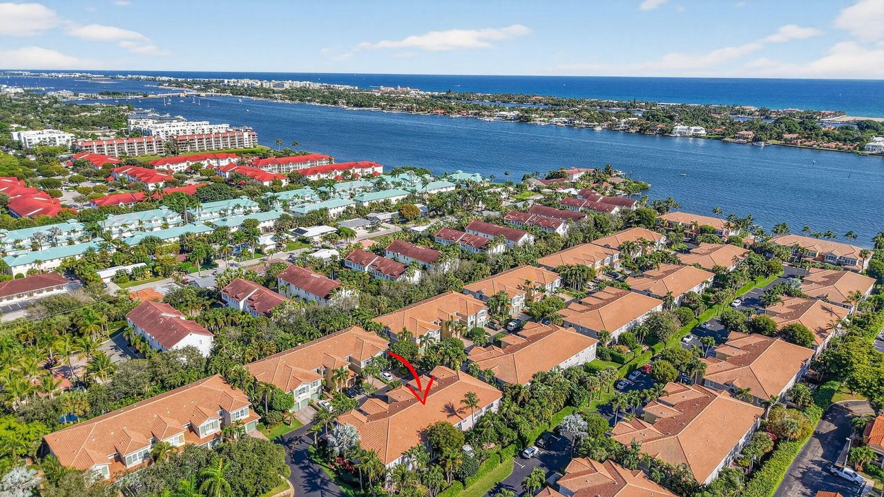 待售: $665,000 (3 贝兹, 2 浴室, 2433 平方英尺)