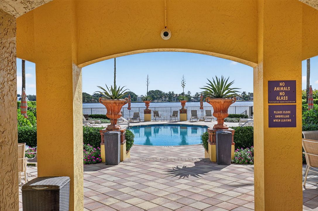 待售: $665,000 (3 贝兹, 2 浴室, 2433 平方英尺)