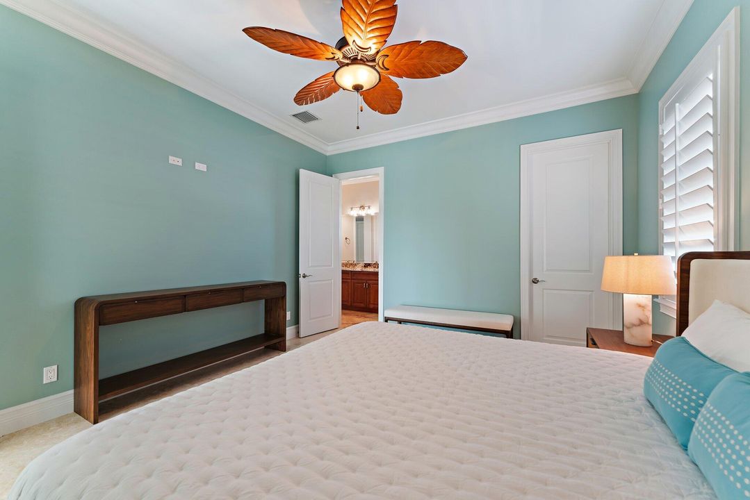 На продажу: $6,875,000 (3 спален, 2 ванн, 4217 Квадратных фут)