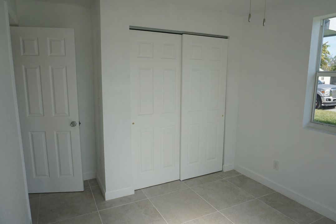 For Rent: $2,550 (3 beds, 2 baths, 1100 Square Feet)