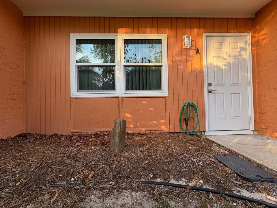 En Renta: $1,800 (2 camas, 1 baños, 1204 Pies cuadrados)