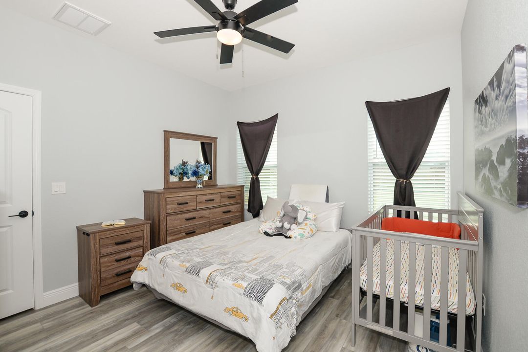 For Sale: $335,000 (3 beds, 2 baths, 1192 Square Feet)