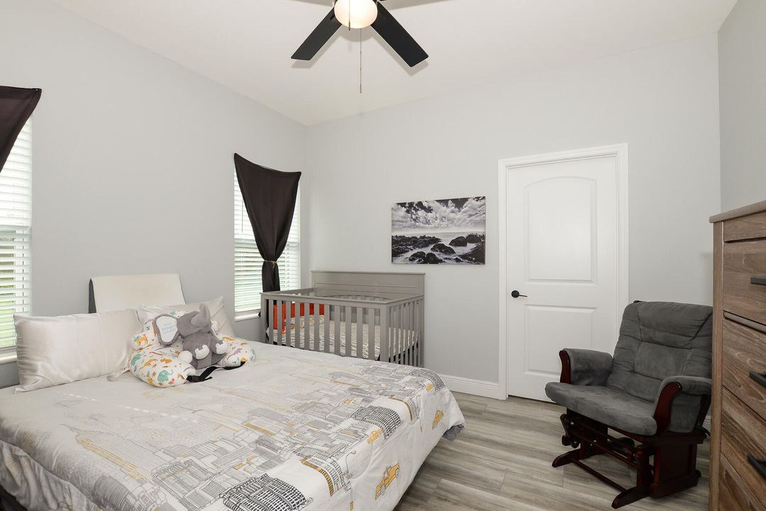 For Sale: $335,000 (3 beds, 2 baths, 1192 Square Feet)