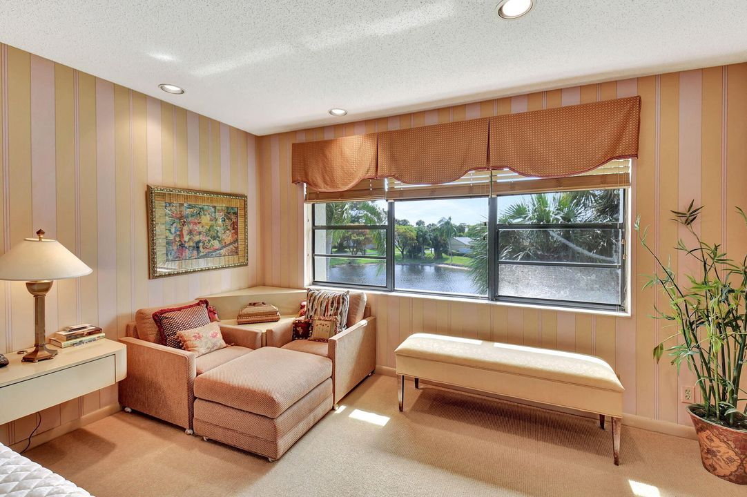 待售: $124,900 (3 贝兹, 2 浴室, 1809 平方英尺)