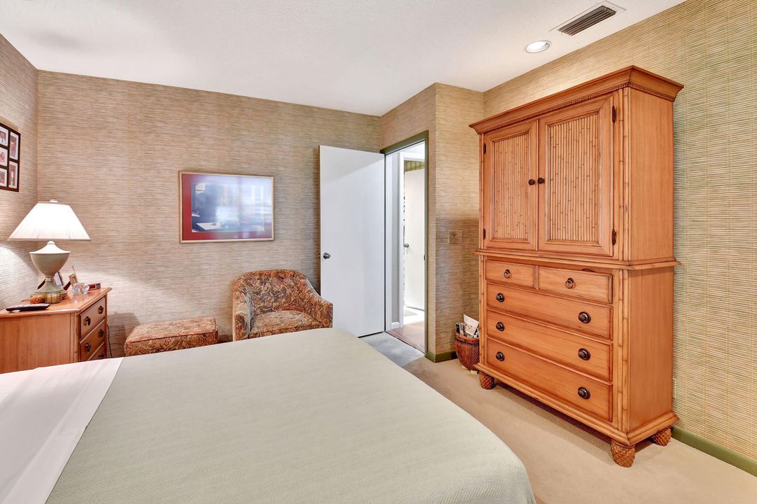 待售: $124,900 (3 贝兹, 2 浴室, 1809 平方英尺)