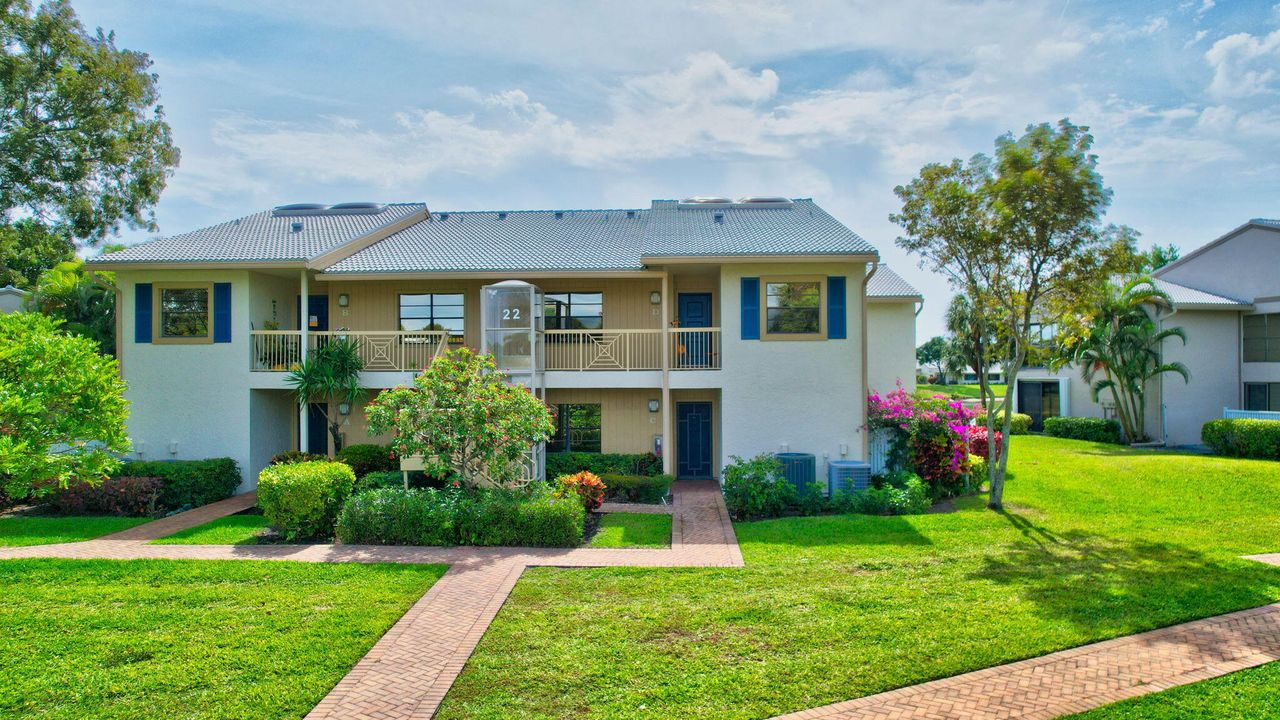 待售: $124,900 (3 贝兹, 2 浴室, 1809 平方英尺)