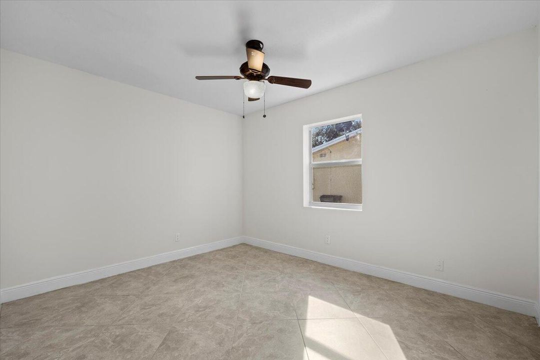 待售: $535,000 (3 贝兹, 2 浴室, 1628 平方英尺)