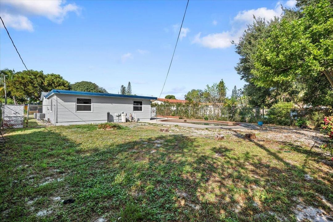 待售: $535,000 (3 贝兹, 2 浴室, 1628 平方英尺)