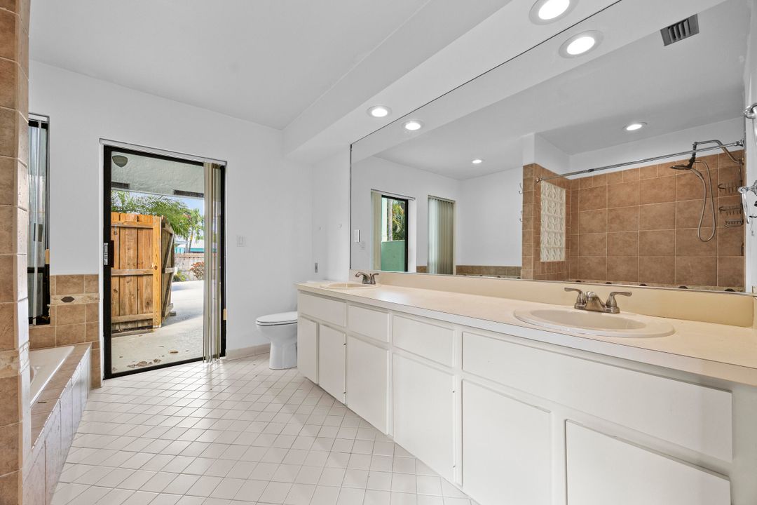 На продажу: $790,000 (3 спален, 2 ванн, 1959 Квадратных фут)