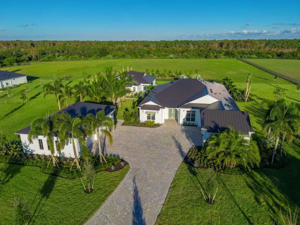 For Sale: $6,900,000 (5 beds, 6 baths, 5481 Square Feet)