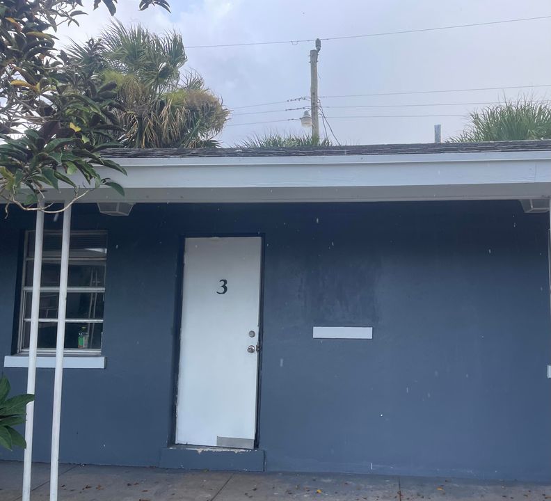 For Rent: $1,400 (1 beds, 1 baths, 500 Square Feet)